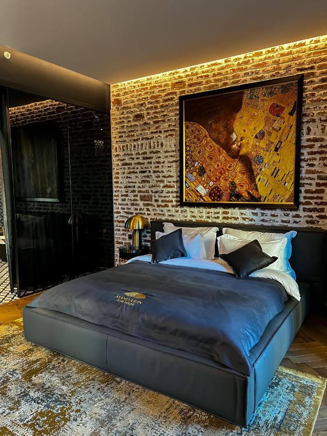 Mandarin Club House Hotel Batoemi Buitenkant foto